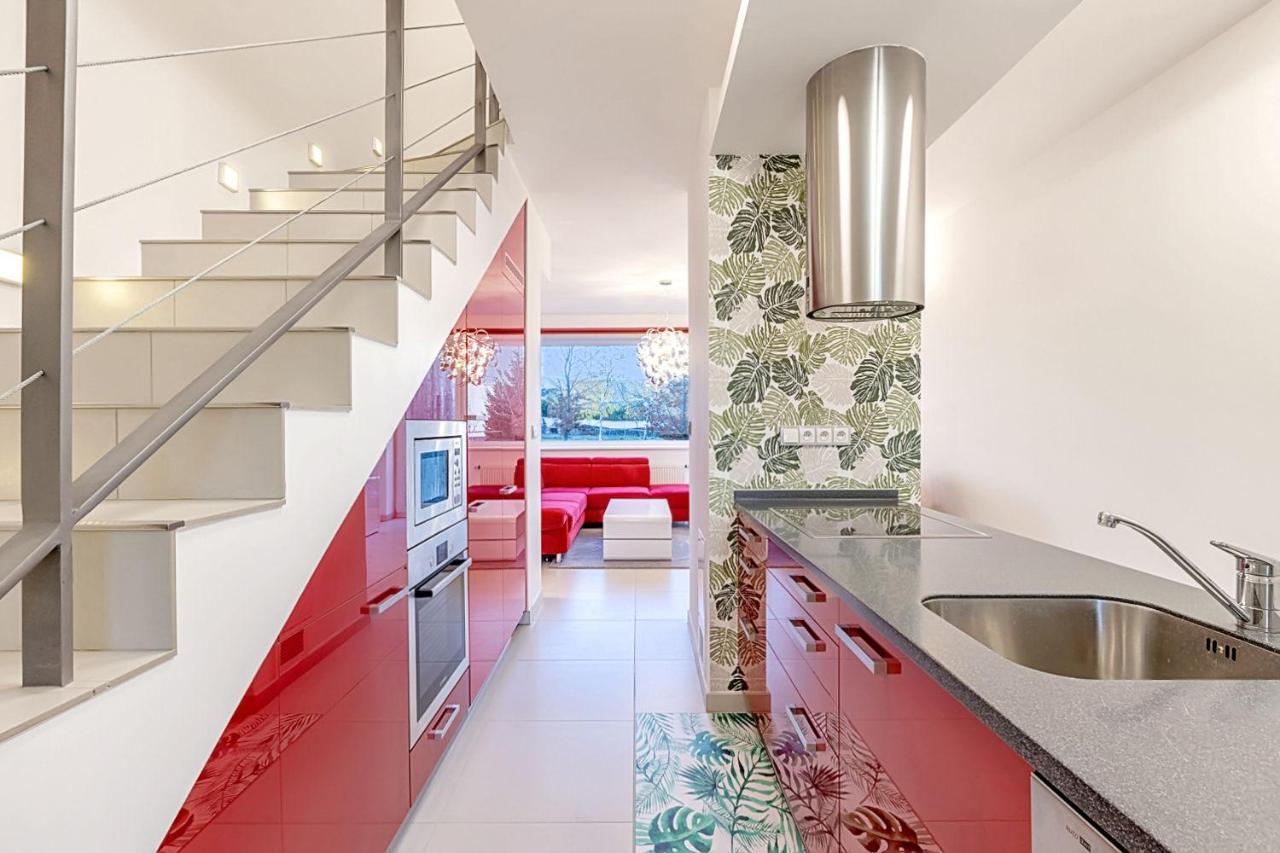 Miky Apartman Klinovec Garden Loučná pod Klínovcem Esterno foto